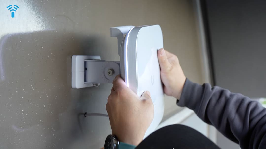 UniFi E7 Campus wall mount installation