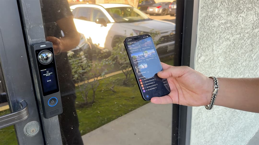 Testing face recognition access control using a UniFi G6 Entry reader via the mobile app.