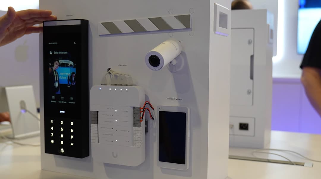 UniFi Intercom Kit